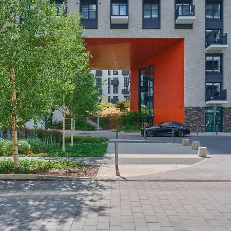 Walonska 16 Family By Renters Prestige Lägenhet