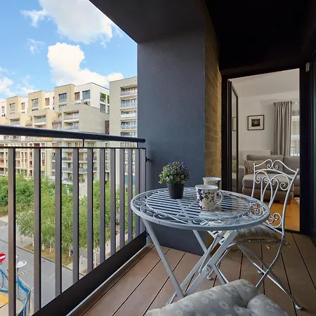 Walonska 16 Family By Renters Prestige Appartamento Breslavia