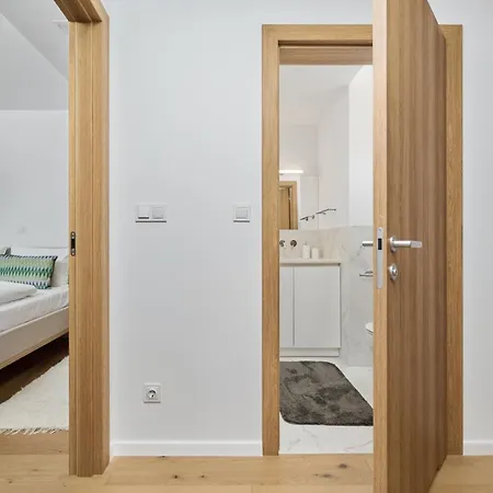 Walonska 16 Family By Renters Prestige Appartamento Breslavia