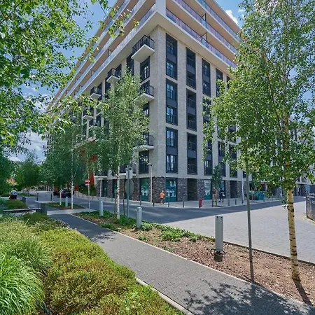 Walonska 16 Family By Renters Prestige *