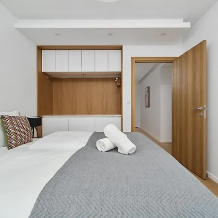 Walonska 16 Family By Renters Prestige Appartamento Breslavia