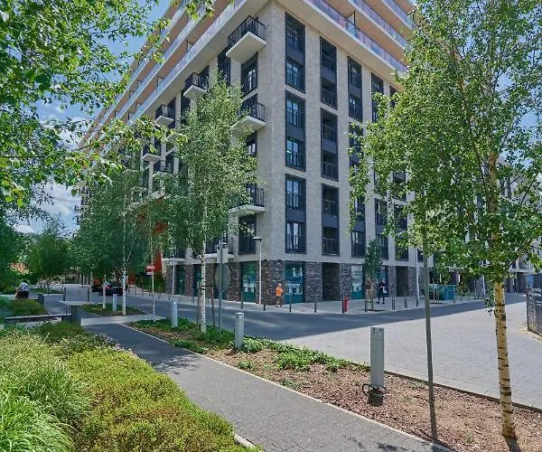 Walonska 16 Family By Renters Prestige *